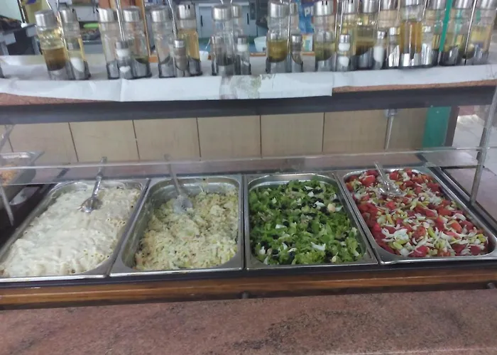 酒店 Amigos 奥布佐尔